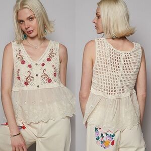 NEW POL Natural V Neck Floral Embroidered Crochet Tank Top One Size